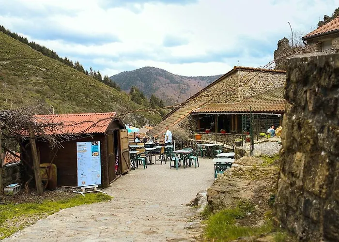 Hotel Au Bleu Saint-Laurent-les-Bains