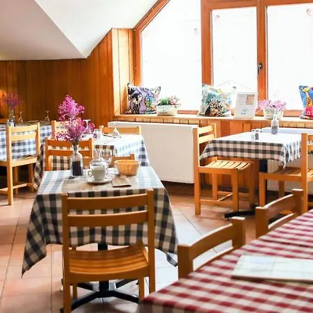 Au Bleu * Saint-Laurent-les-Bains